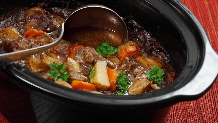 Lamb stew in slow cooker