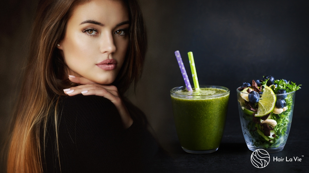 A Fast and Simple Blueberry Kale Smoothie for Beautiful Hair