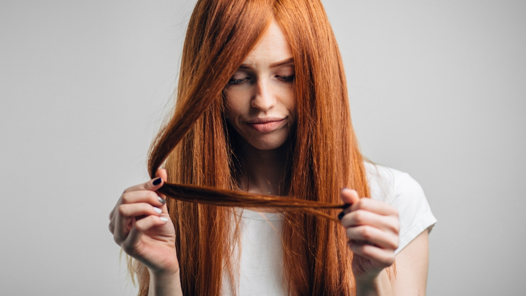 How to Protect Hair From Hard Water Buildup and Lose the Tangles