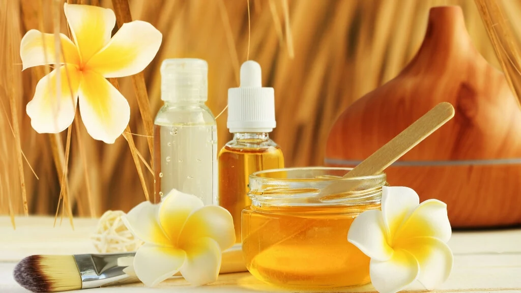 Save the bees: 8 reasons why honey is good for your hair