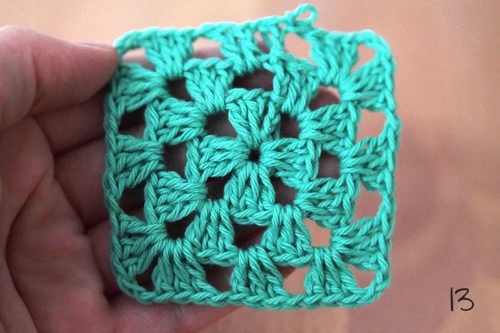 How to crochet a granny square step 13