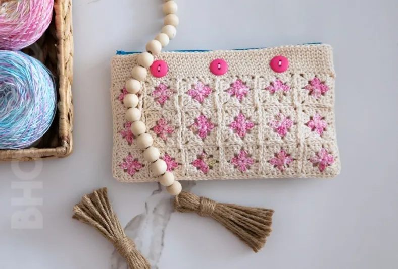 Granny Square zipper canvas bag