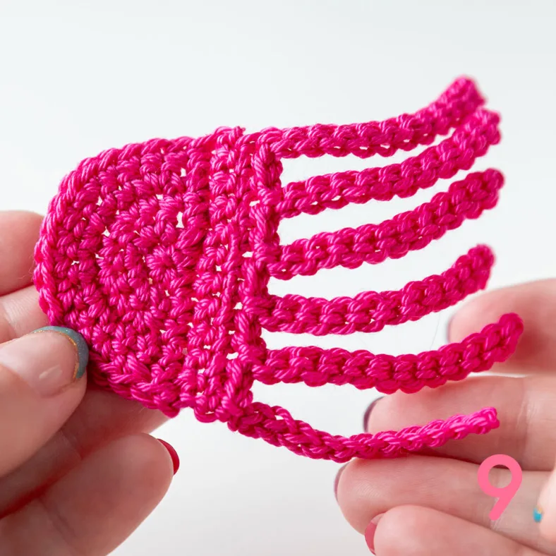 Scandinavian Folk Hygge heart step 9