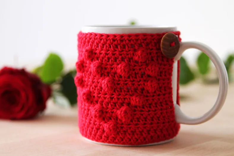 Ombré Crochet Tutorial and Free Mug Cozy Pattern