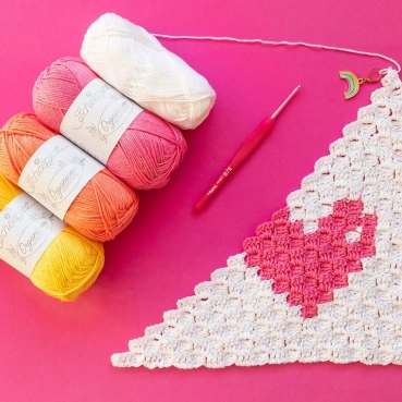 How to Corner to Corner Crochet (C2C) for beginners