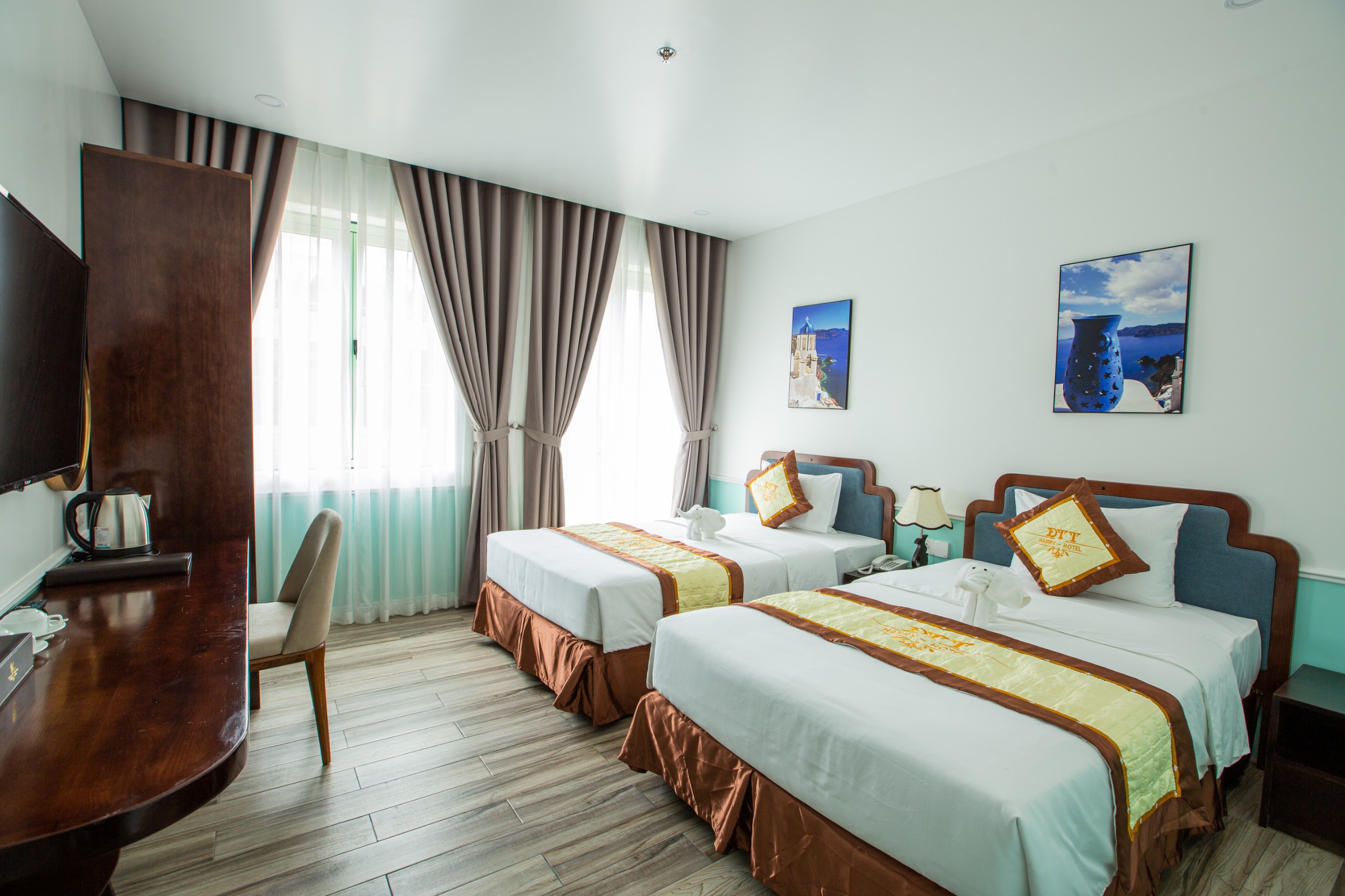 Hình ảnh phòng Deluxe Twin Room with City View