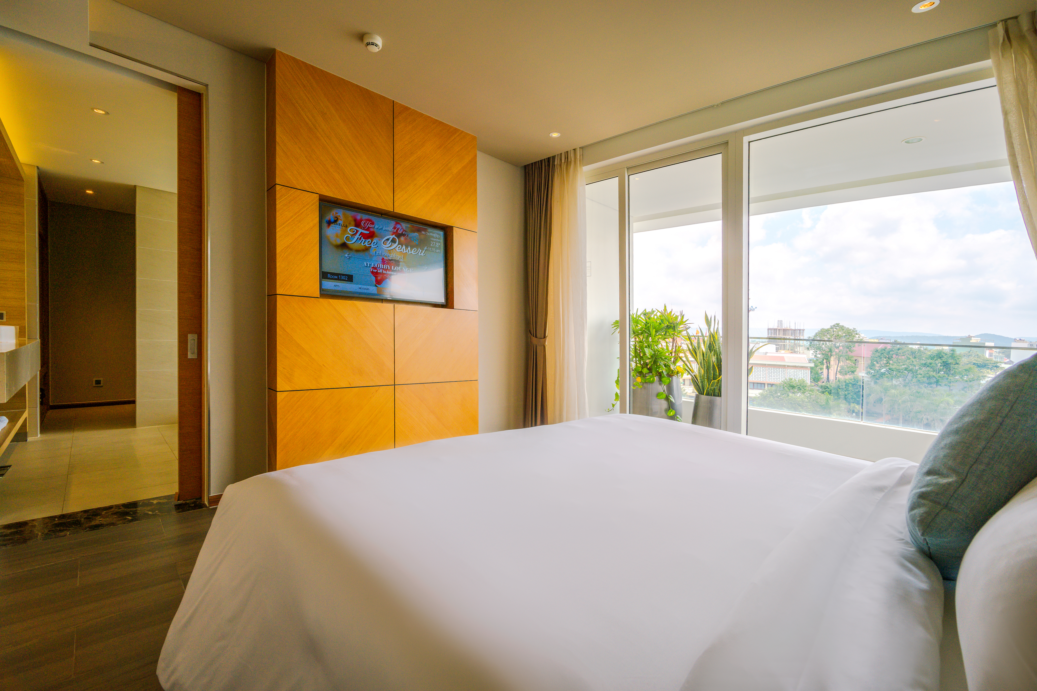 Hình ảnh phòng Phu Quoc Suite Two Bedroom - 60 min body massage for 4 guests