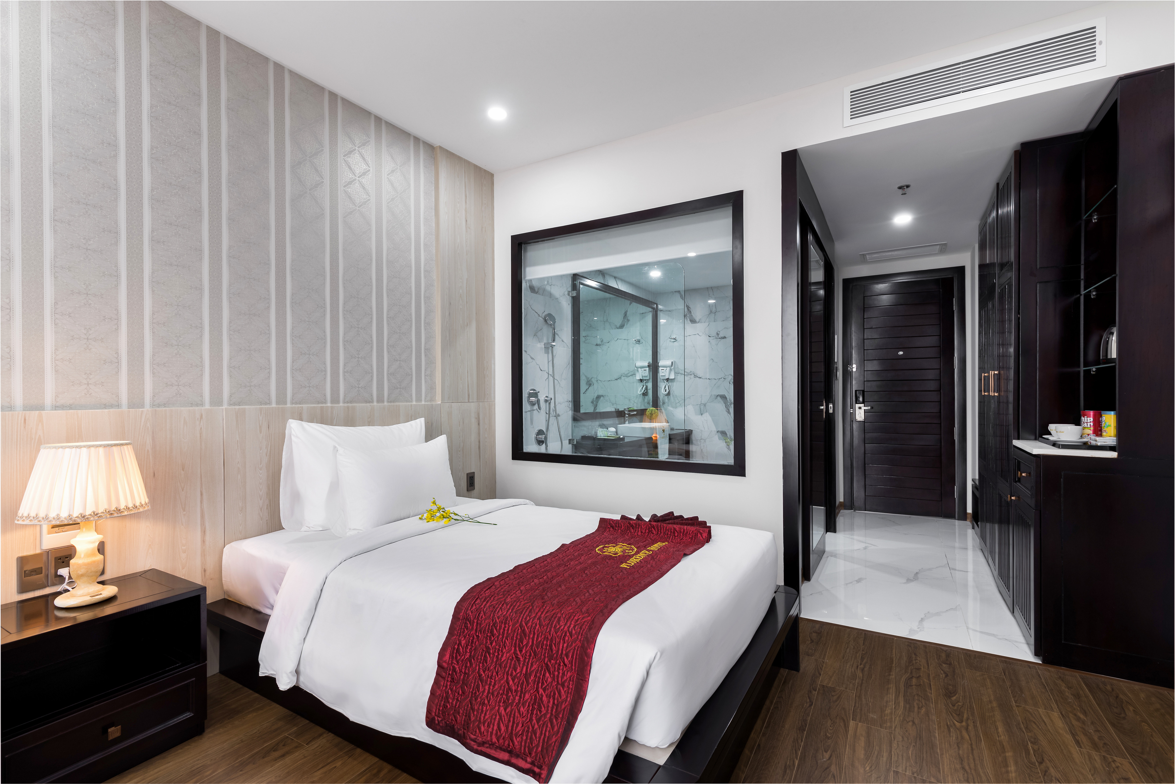 Hình ảnh phòng Deluxe King Room Cityview