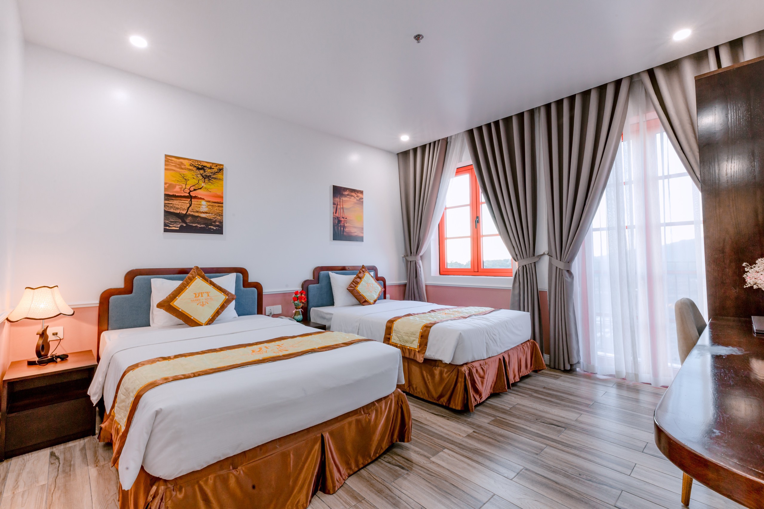 Hình ảnh phòng Premier Family Suite with City View