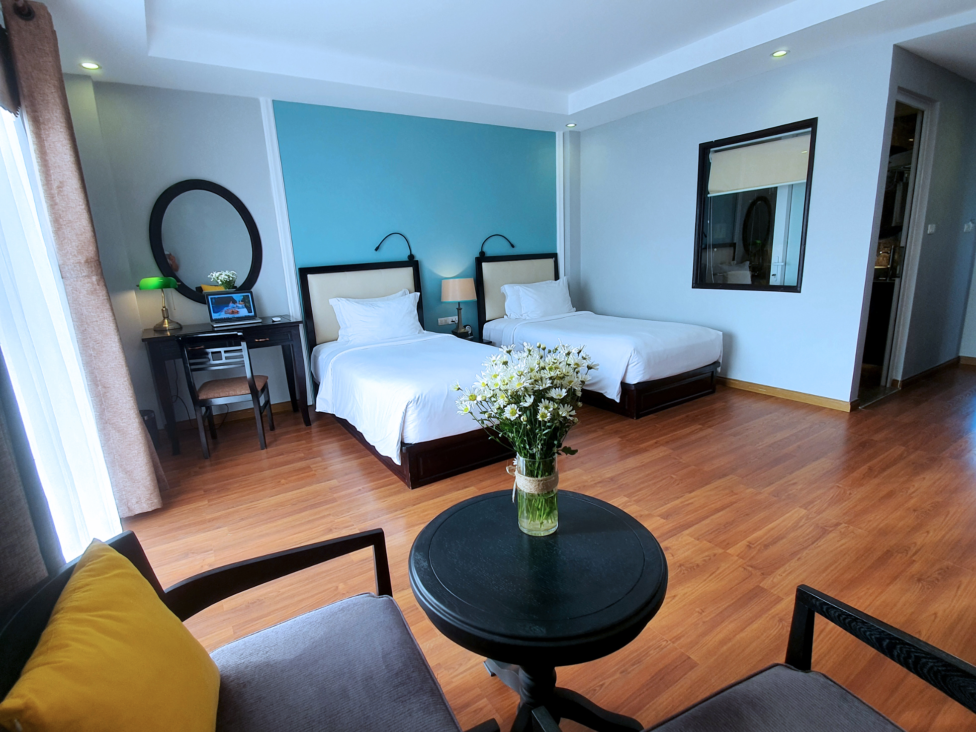 Hình ảnh phòng Deluxe Twin Room