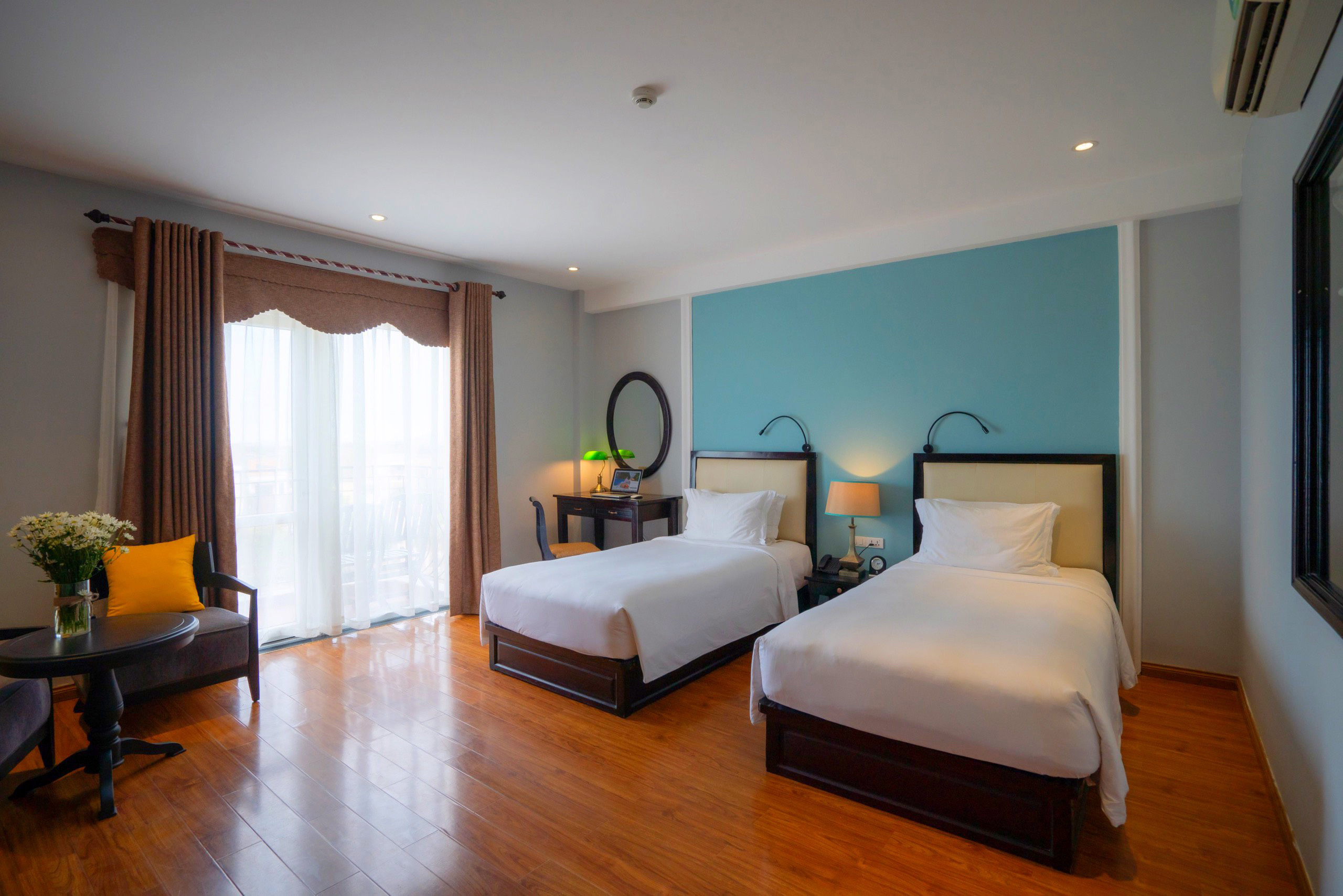 Hình ảnh phòng Junior Suite Twin Room