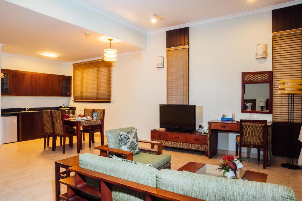 Hình ảnh phòng Family Suite with Ocean View