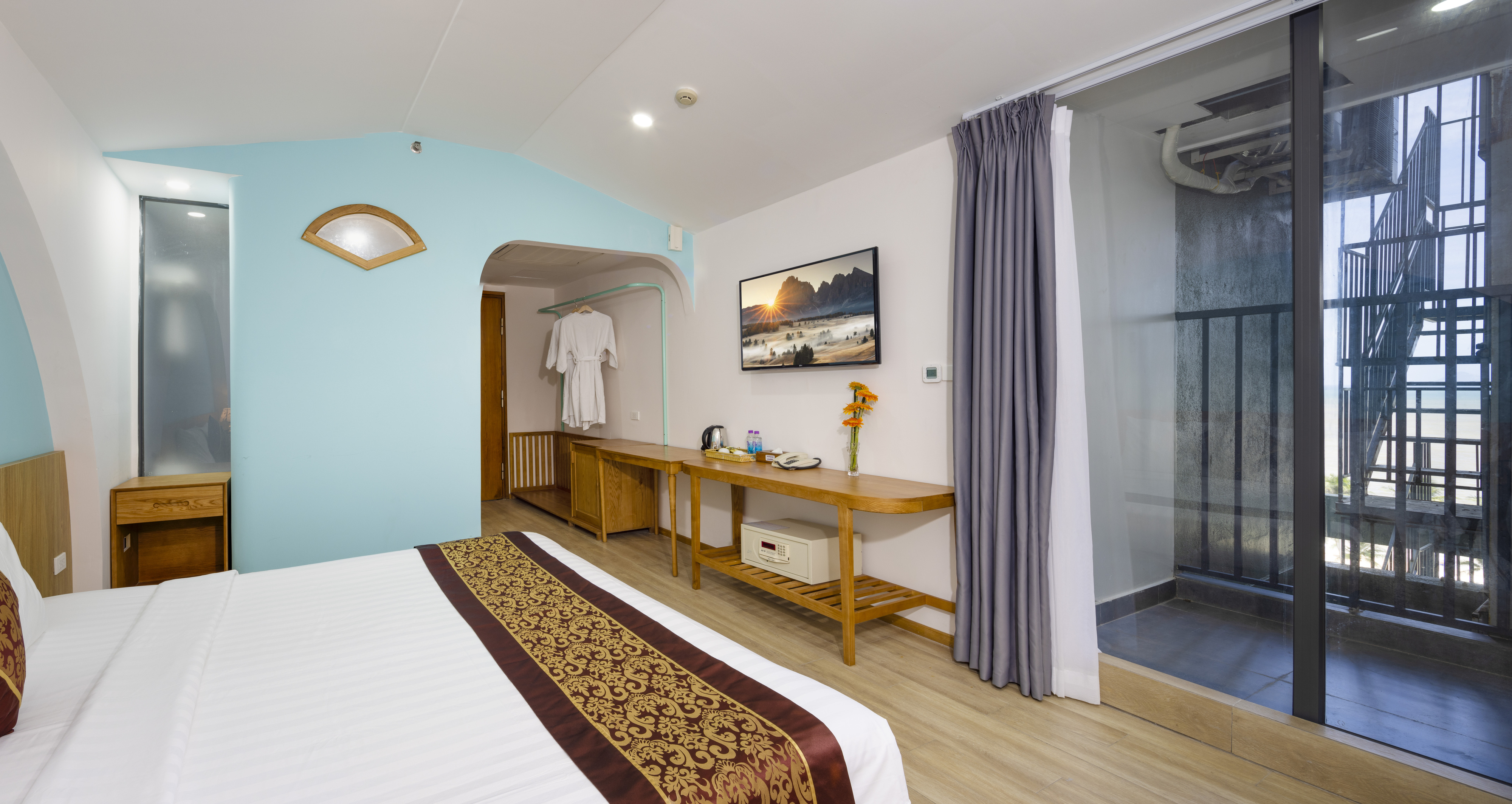 Hình ảnh phòng SENIOR DELUXE PARTIO SEAVIEW