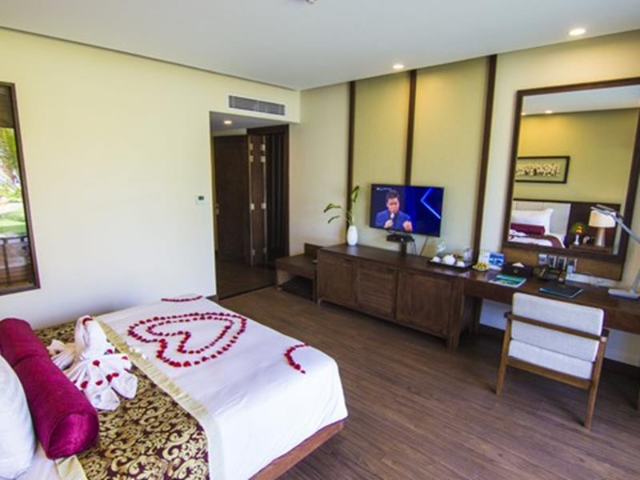 Hình ảnh phòng Front Beach Villa Suite Double Room