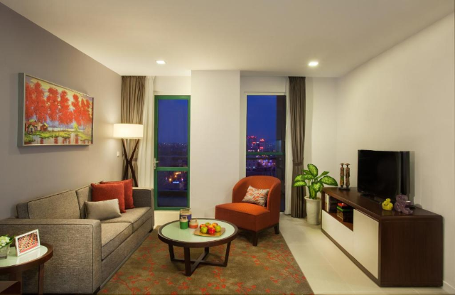 Hình ảnh phòng Three-bedroom Deluxe with Balcony City View