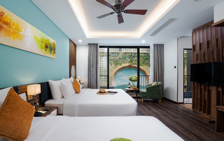 Hình ảnh phòng Deluxe Triple Room With Pool View