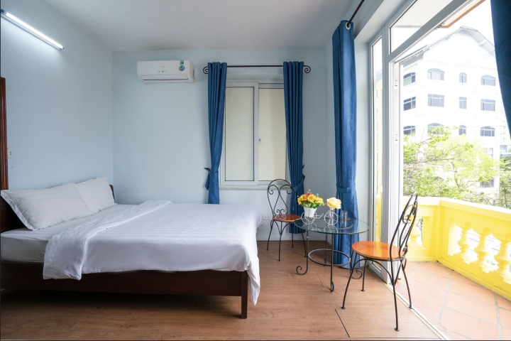 Hình ảnh phòng Triple Room With City View (Phòng view 3 người)