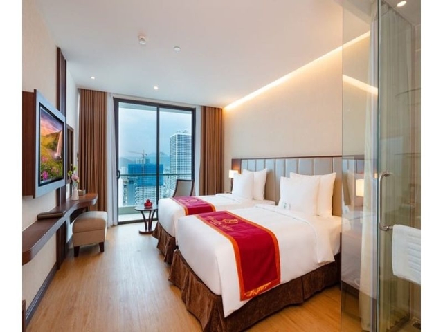 Hình ảnh phòng Grand Deluxe Partial Sea View with Balcony