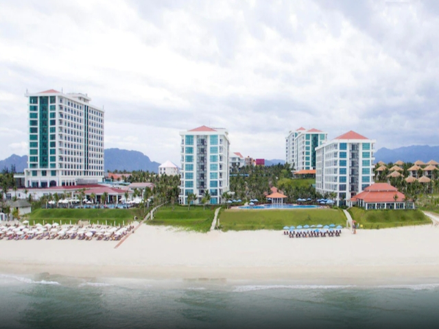 Golden Peak Resort & Spa Cam Ranh