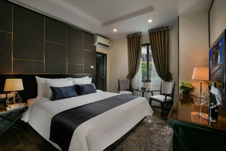 Picture of room Phòng Deluxe Hướng Thành Phố