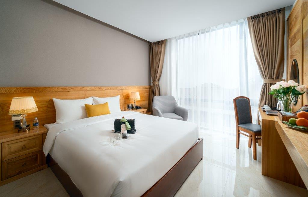 Hình ảnh phòng Deluxe Double Partial Sea View