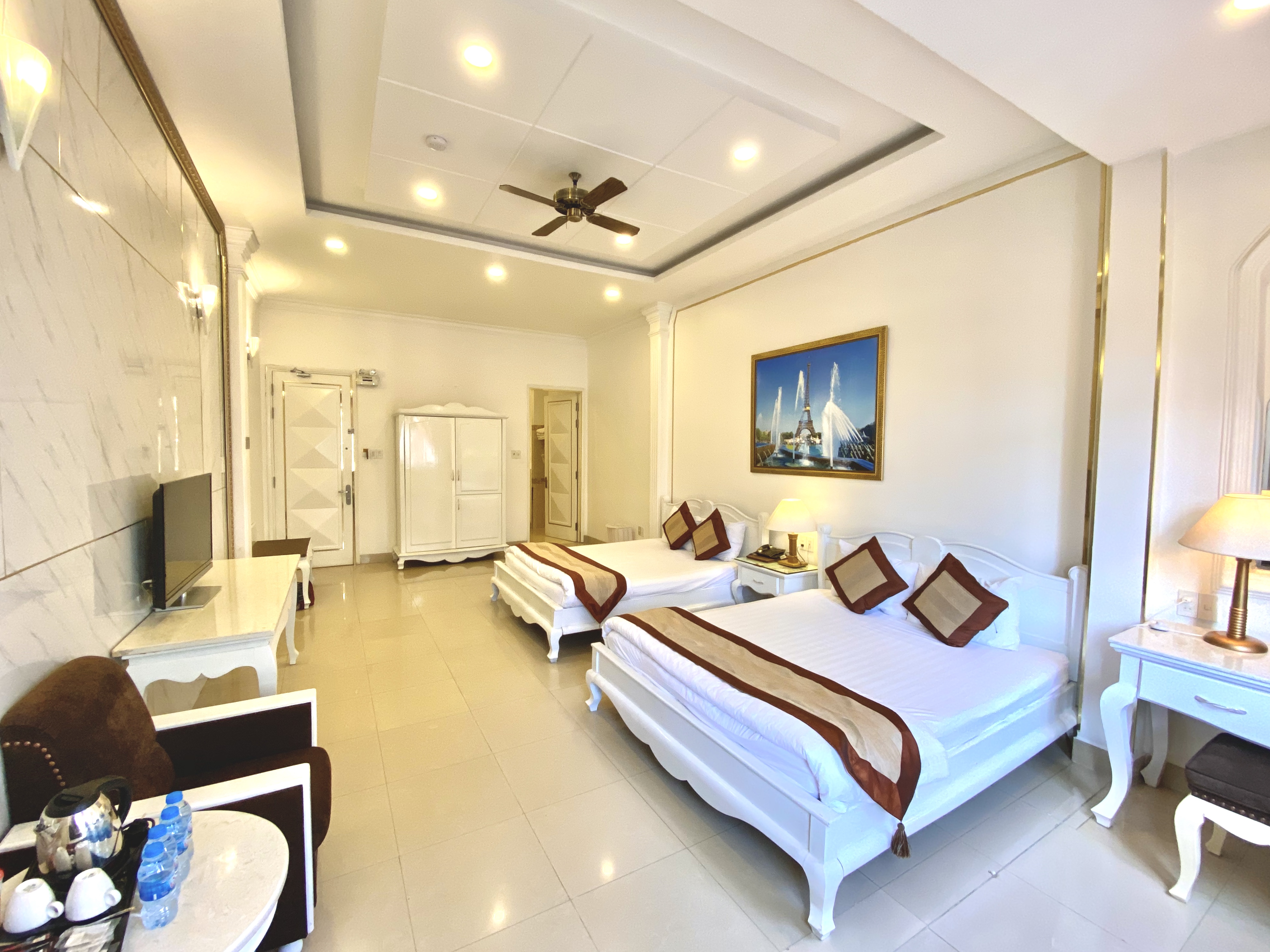 Hình ảnh phòng EXECUTIVE TWIN ROOM