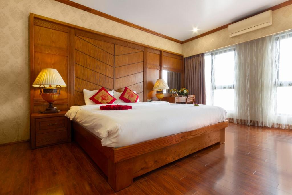 Hình ảnh phòng Landmark Deluxe Double Or Twin Room