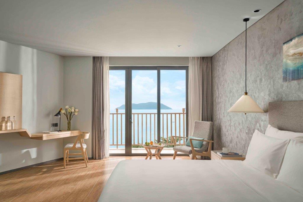 Hình ảnh phòng Premium Deluxe Balcony Ocean View