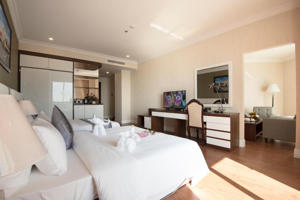 Hình ảnh phòng Suite Sea View King/Twin