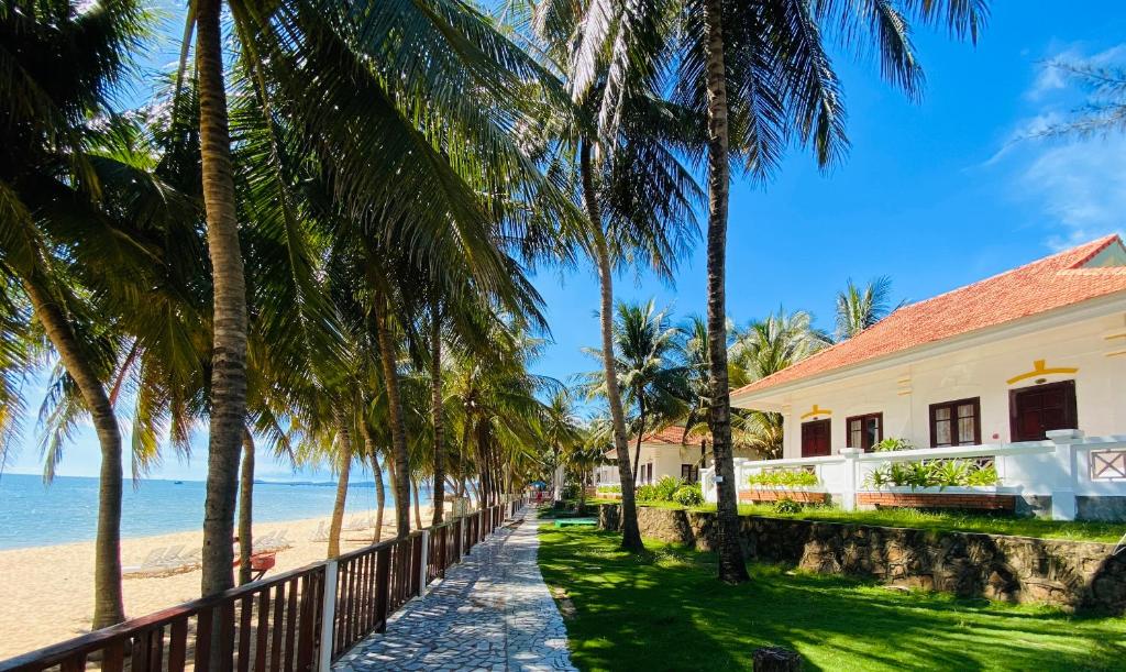 Hawaii Resort Phú Quốc (Thiên Hải Sơn Resort)