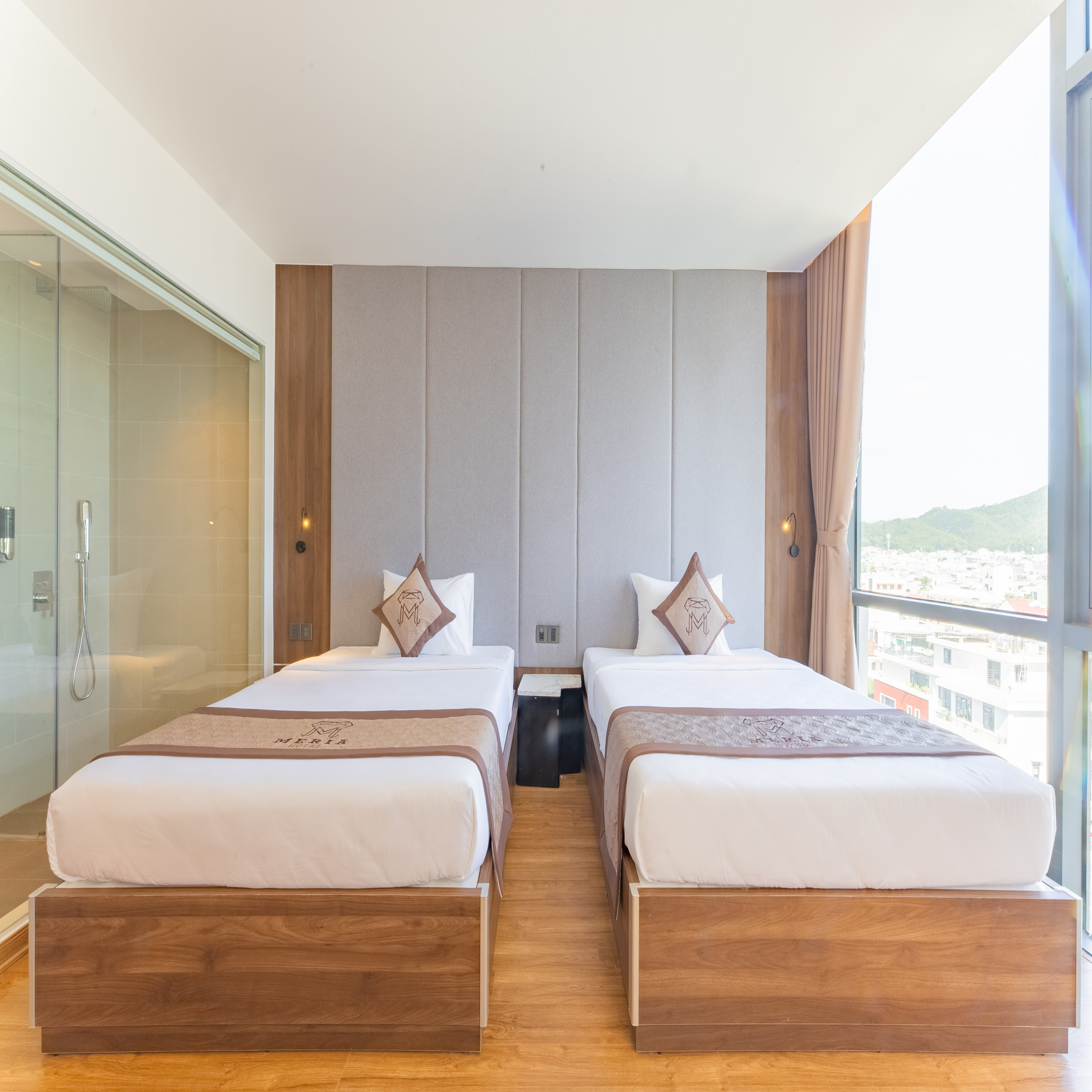 Hình ảnh phòng Deluxe Twin Room With Sea View