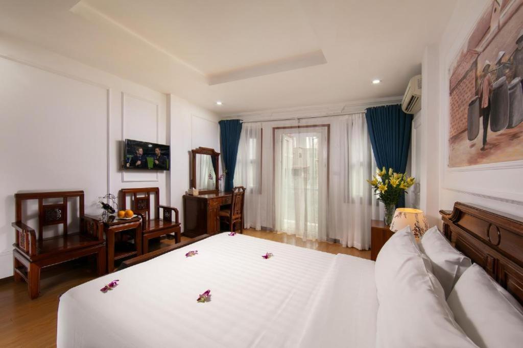 Hình ảnh phòng Premium Room with Balcony