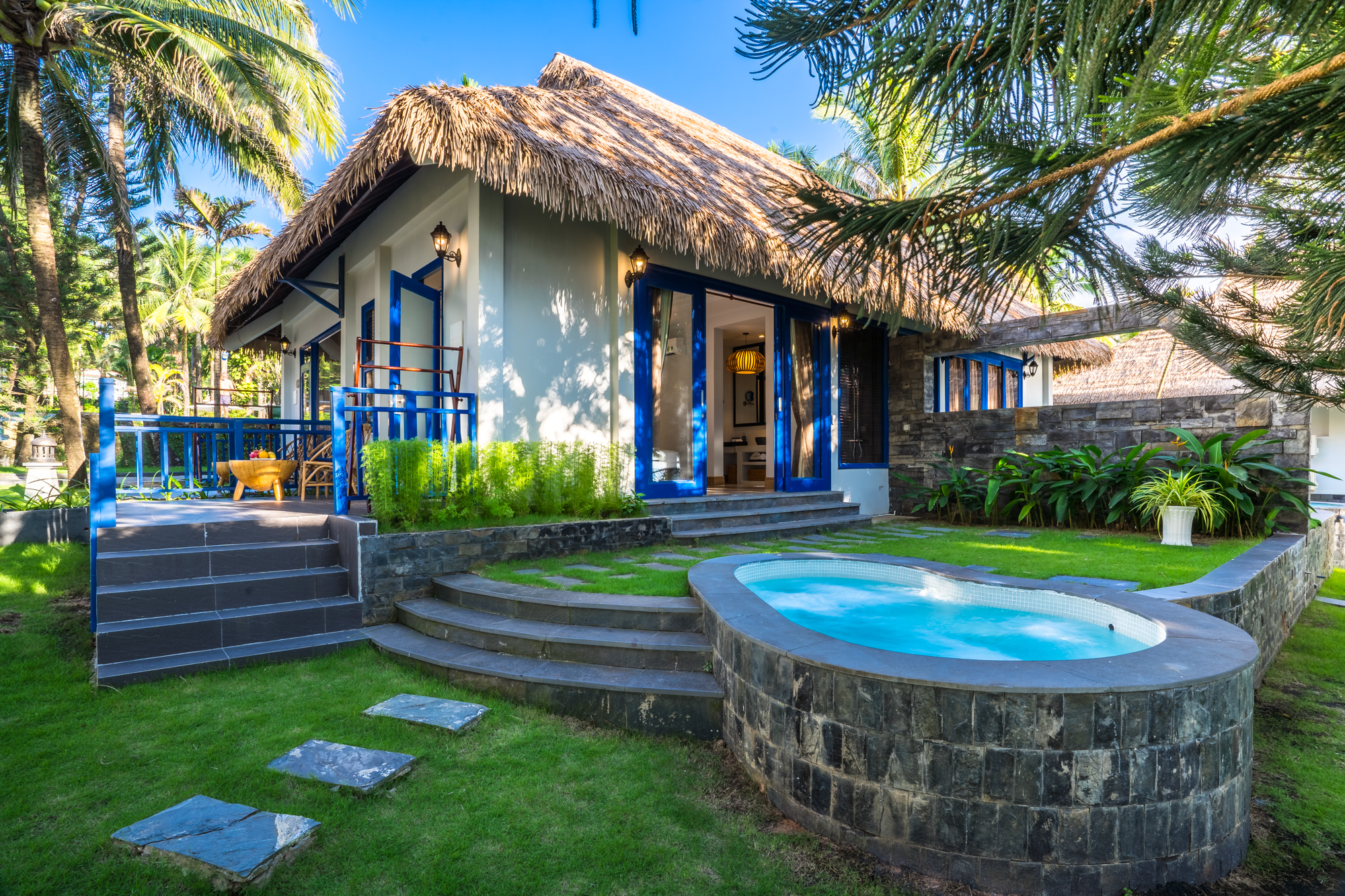 Hình ảnh phòng Bungalow With Jacuzzi 