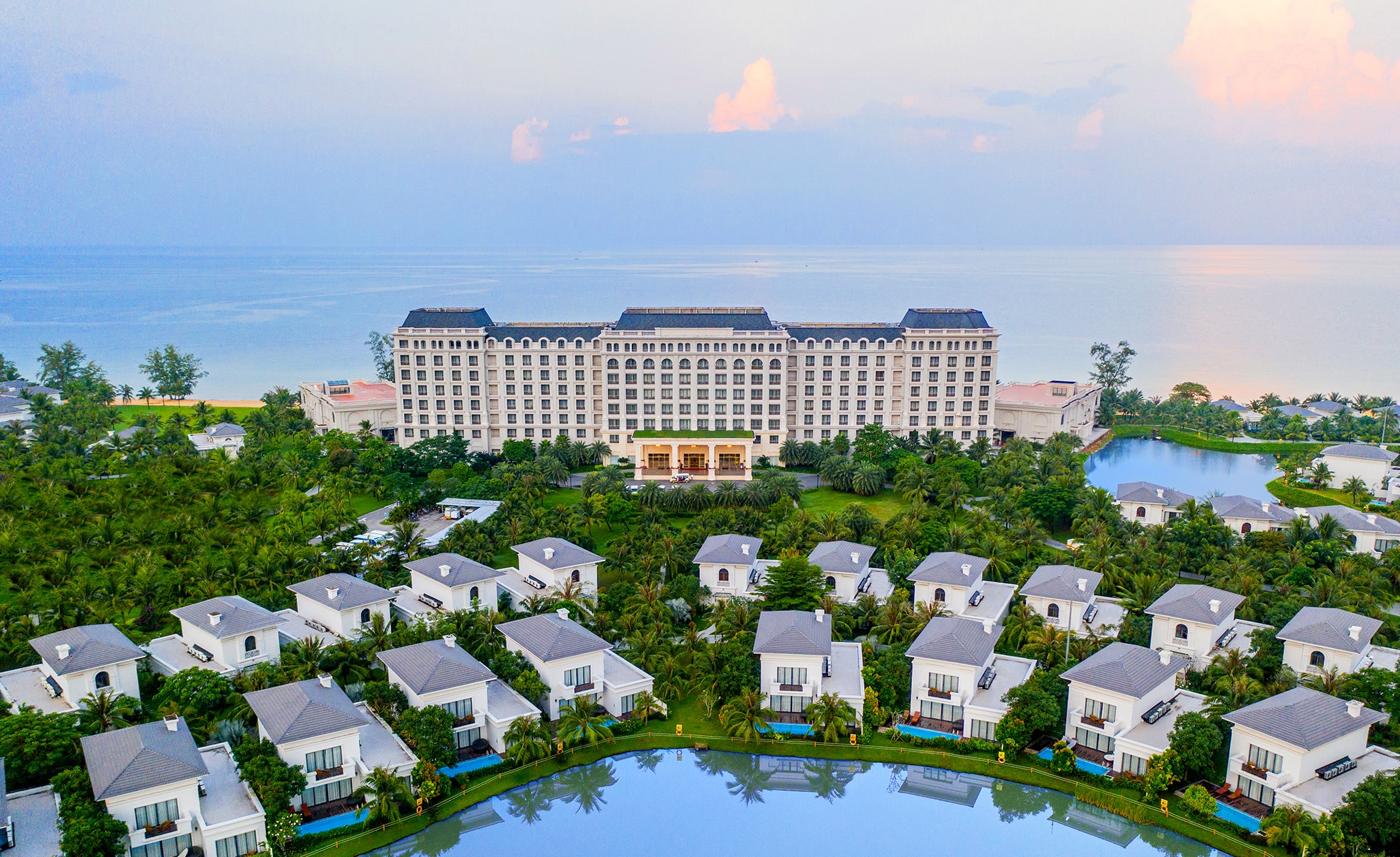 Sheraton Phú Quốc Long Beach Resort