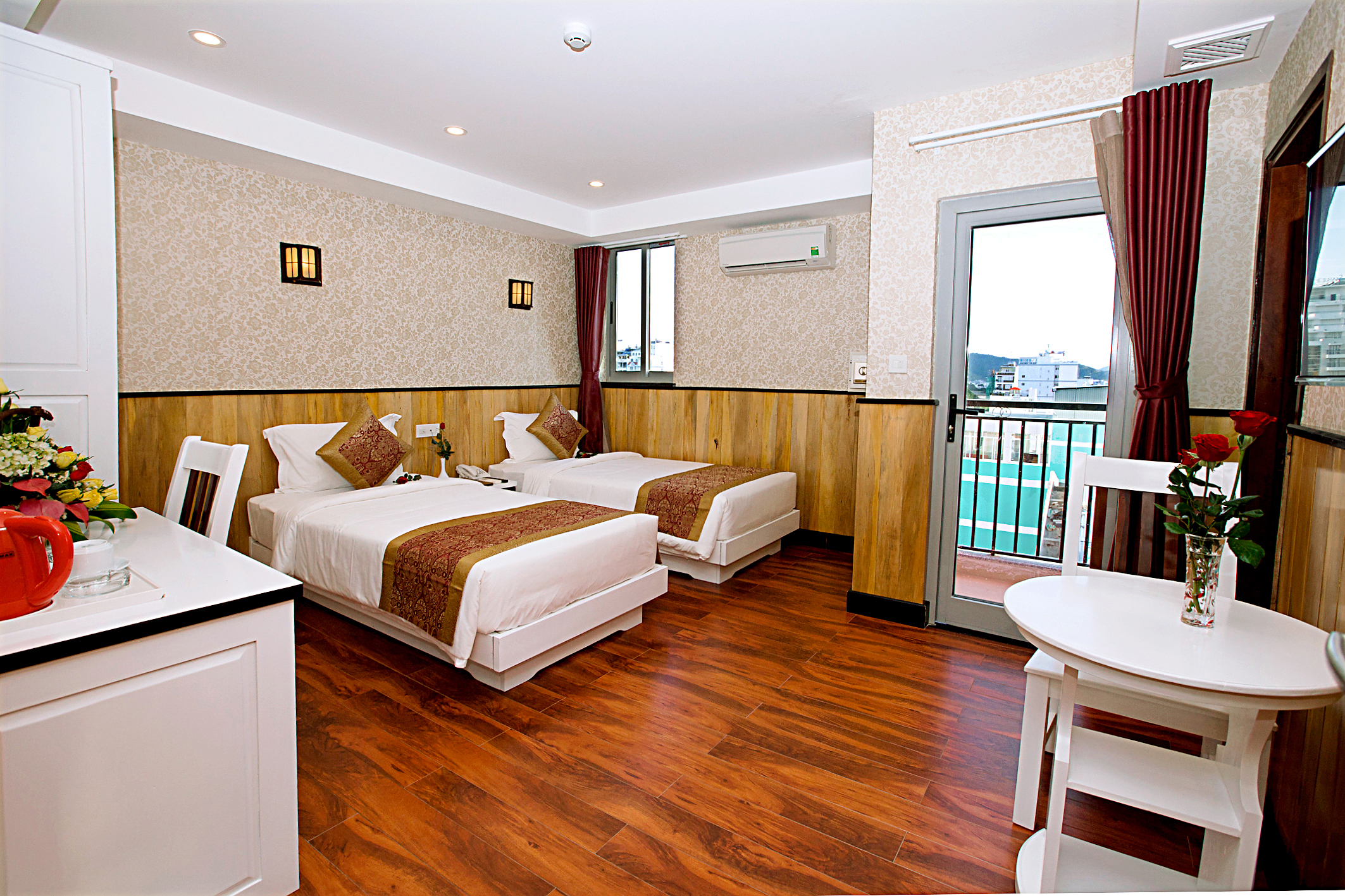 Hình ảnh phòng Superior Twin Room With City View