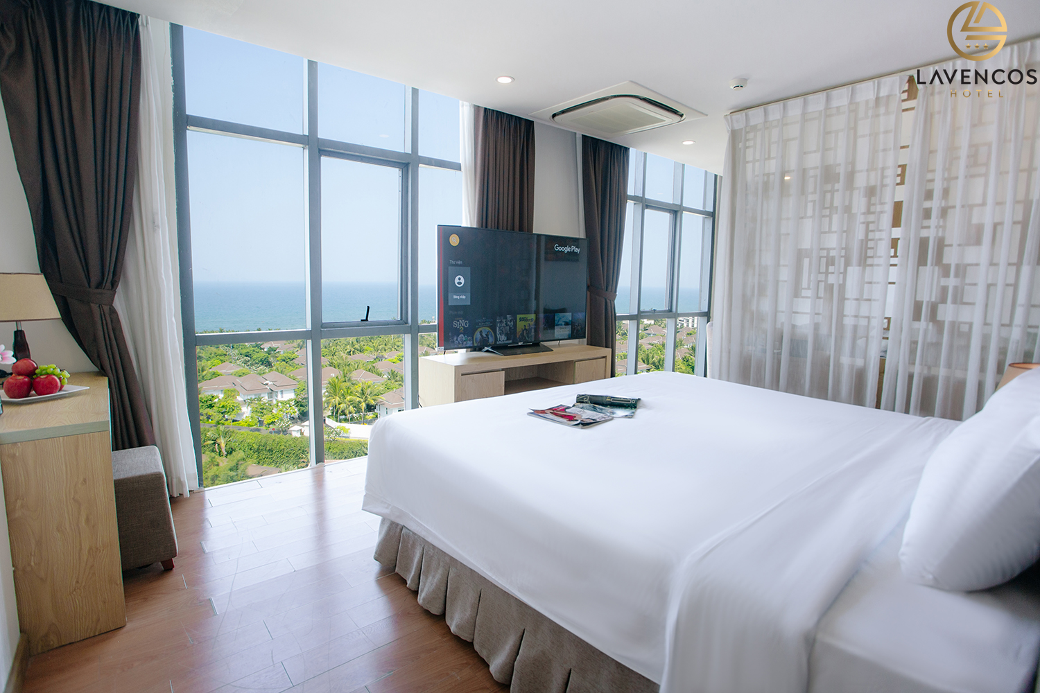 Hình ảnh phòng Premier Suite Over Sea View