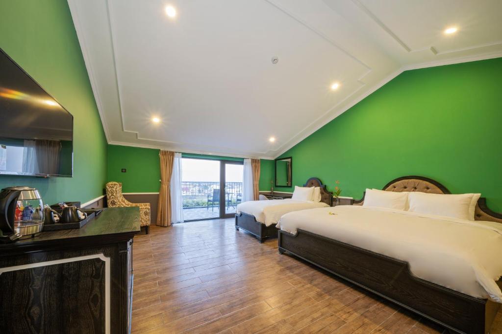 Hình ảnh phòng Premier Triple Room