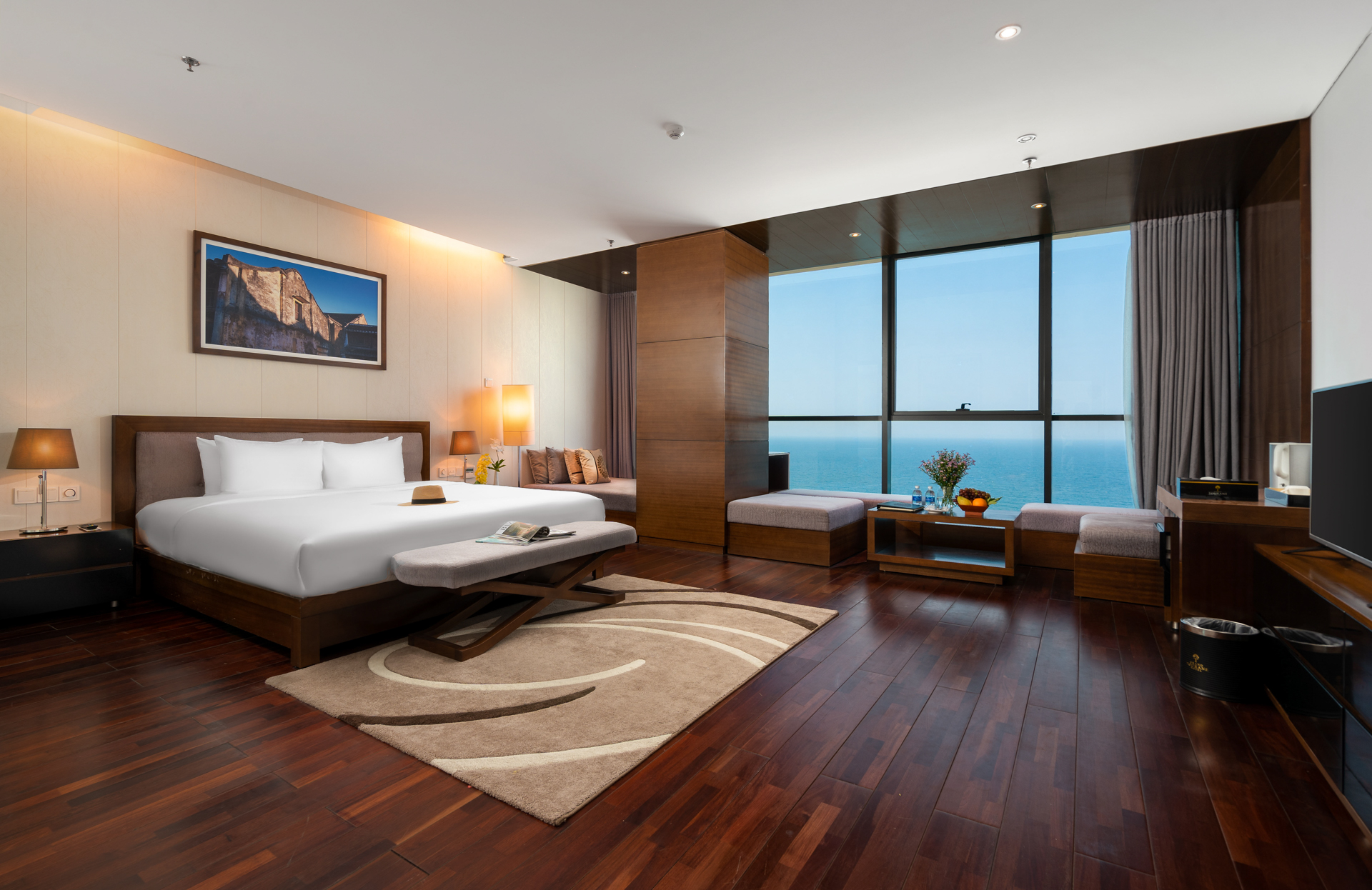 Hình ảnh phòng Premier Deluxe Ocean View 