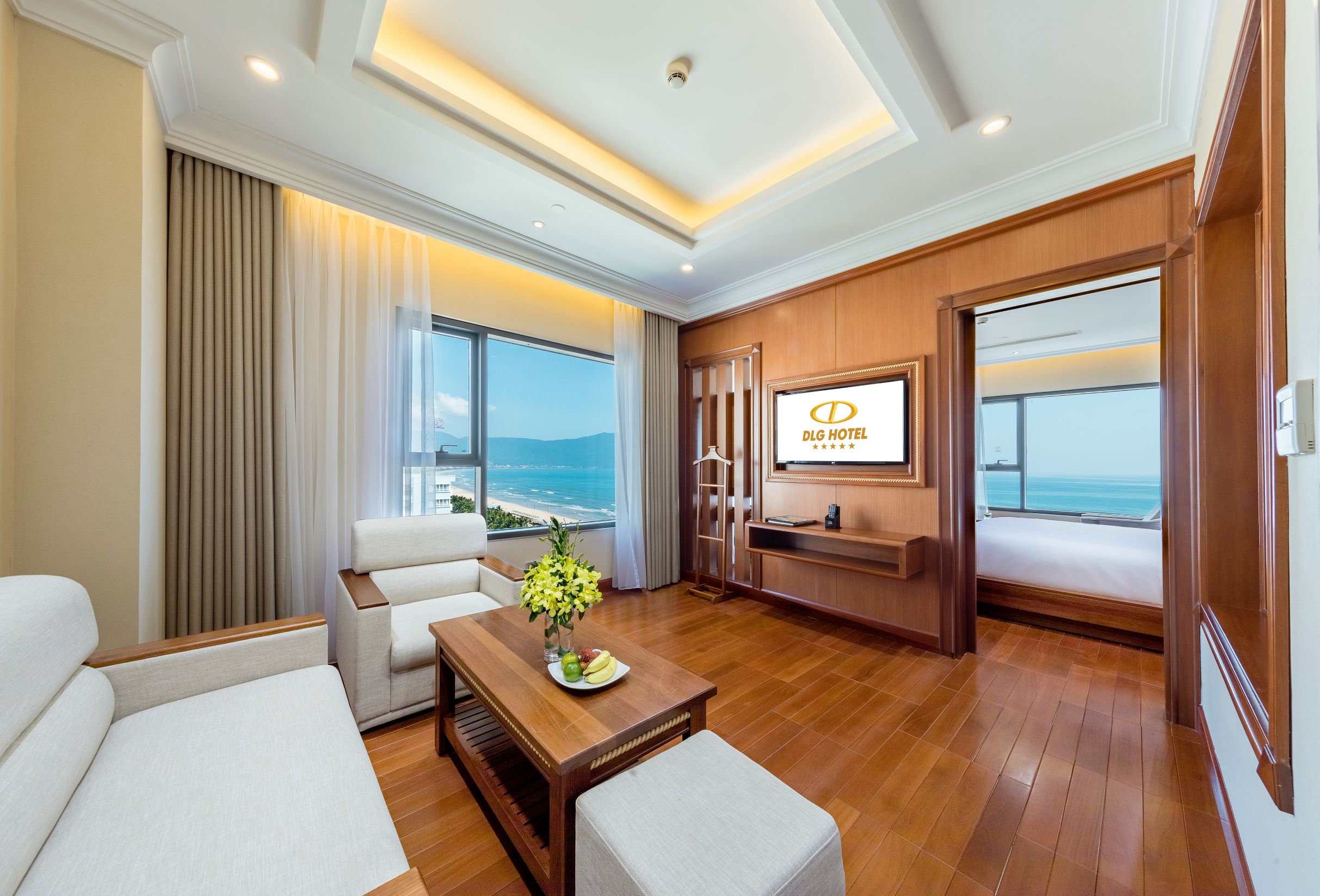 Hình ảnh phòng Junior Suite King Ocean Front