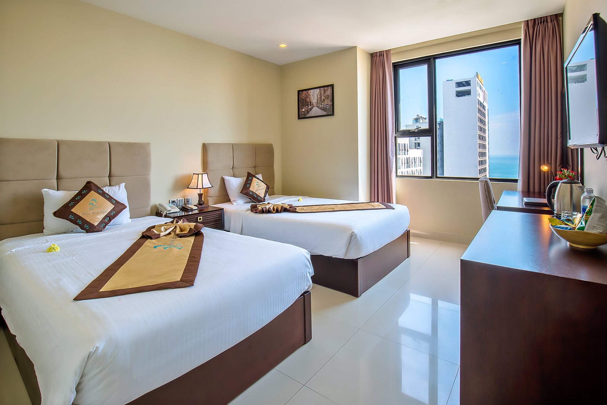 Images des chambres Chambre Double/Lits Jumeaux Standard avec Vue sur la Ville