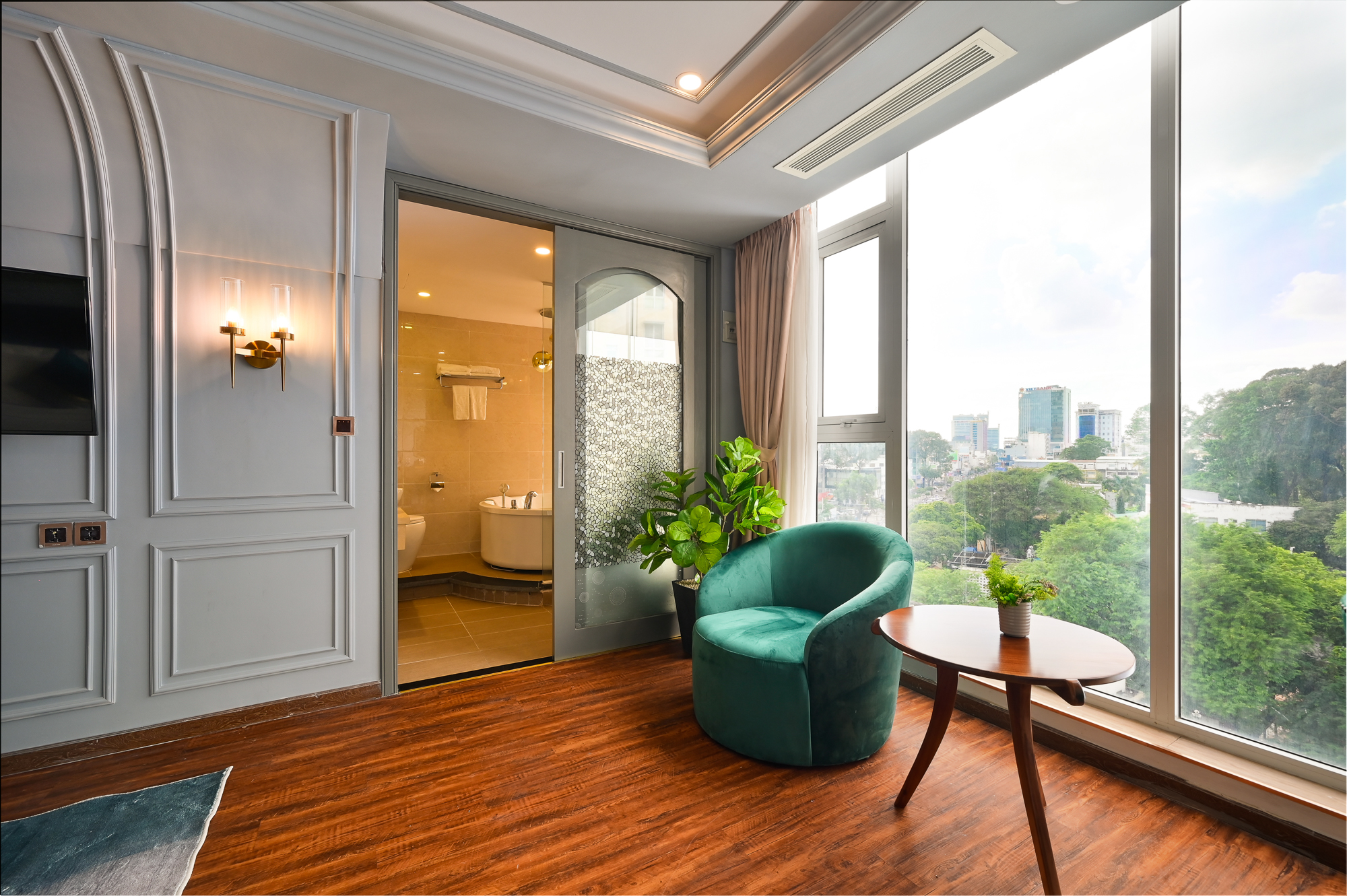 Hình ảnh phòng Studio Suite Double with Park View