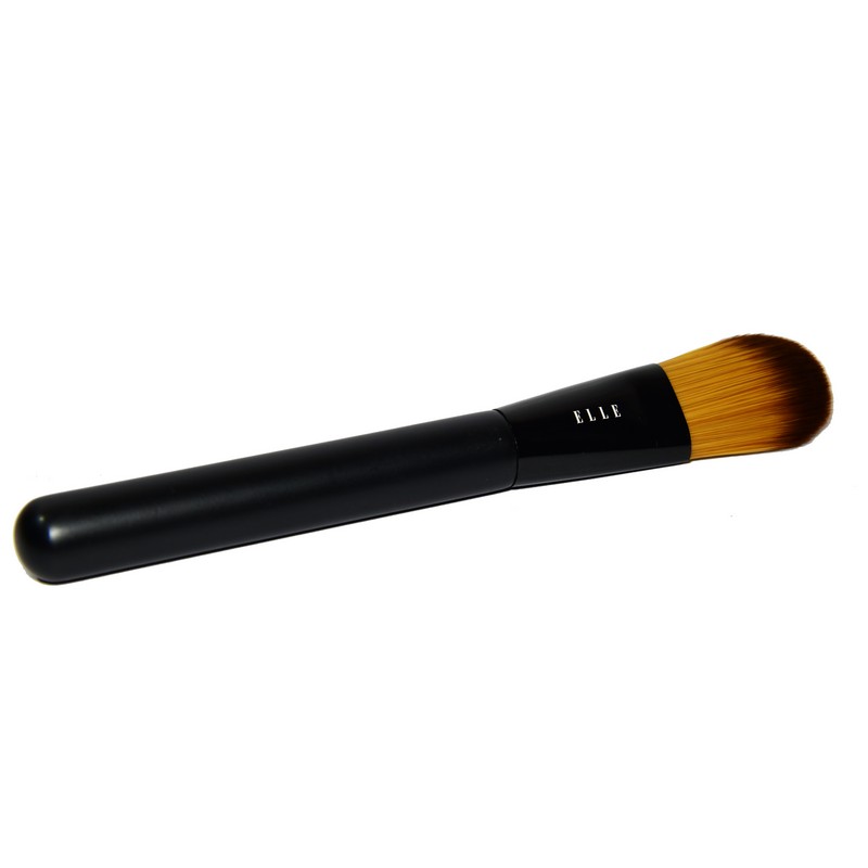 Elle Nylon Foundation Brush