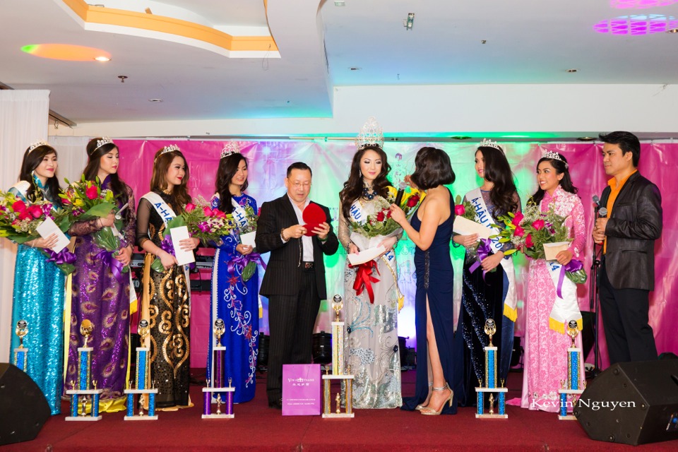 Coronation of Miss Vietnam of Northern California 2014 and Court - Image 059