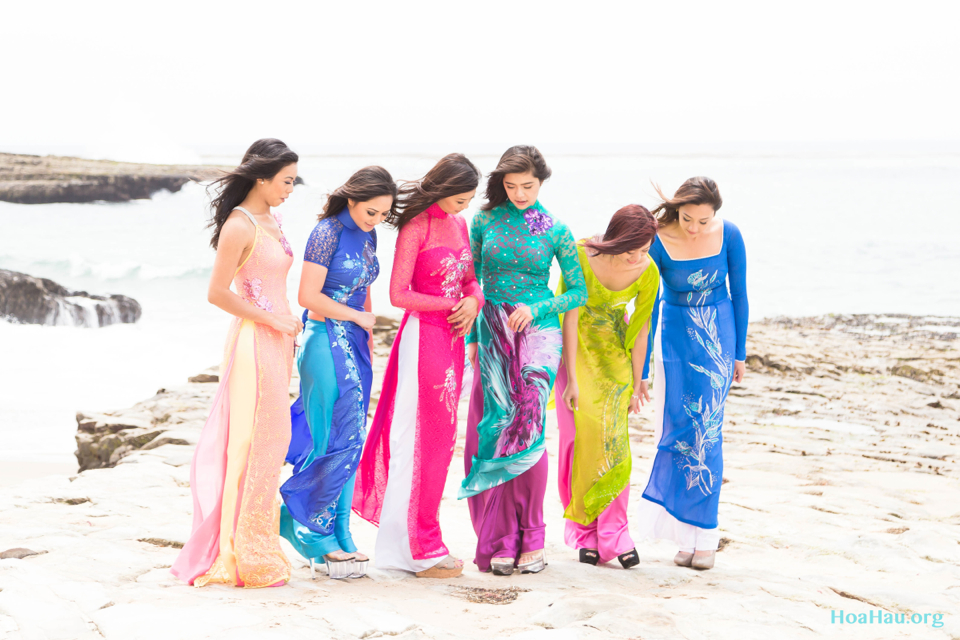 Hoa Hau Ao Dai Annual Beach Photoshoot 2013 - Santa Cruz, CA - Image 007