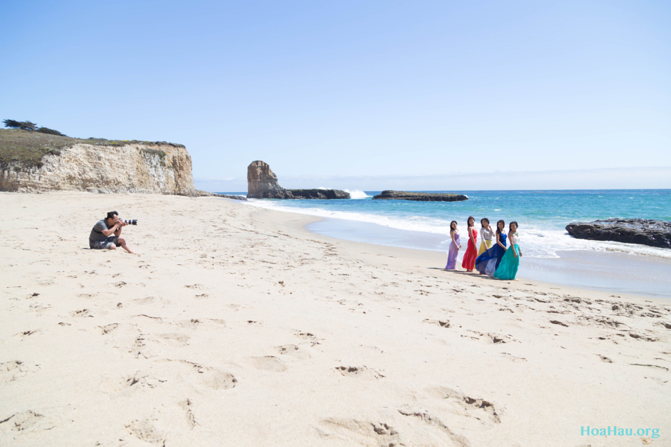 Hoa Hau Ao Dai Annual Beach Photoshoot 2013 - Santa Cruz, CA - Image 055