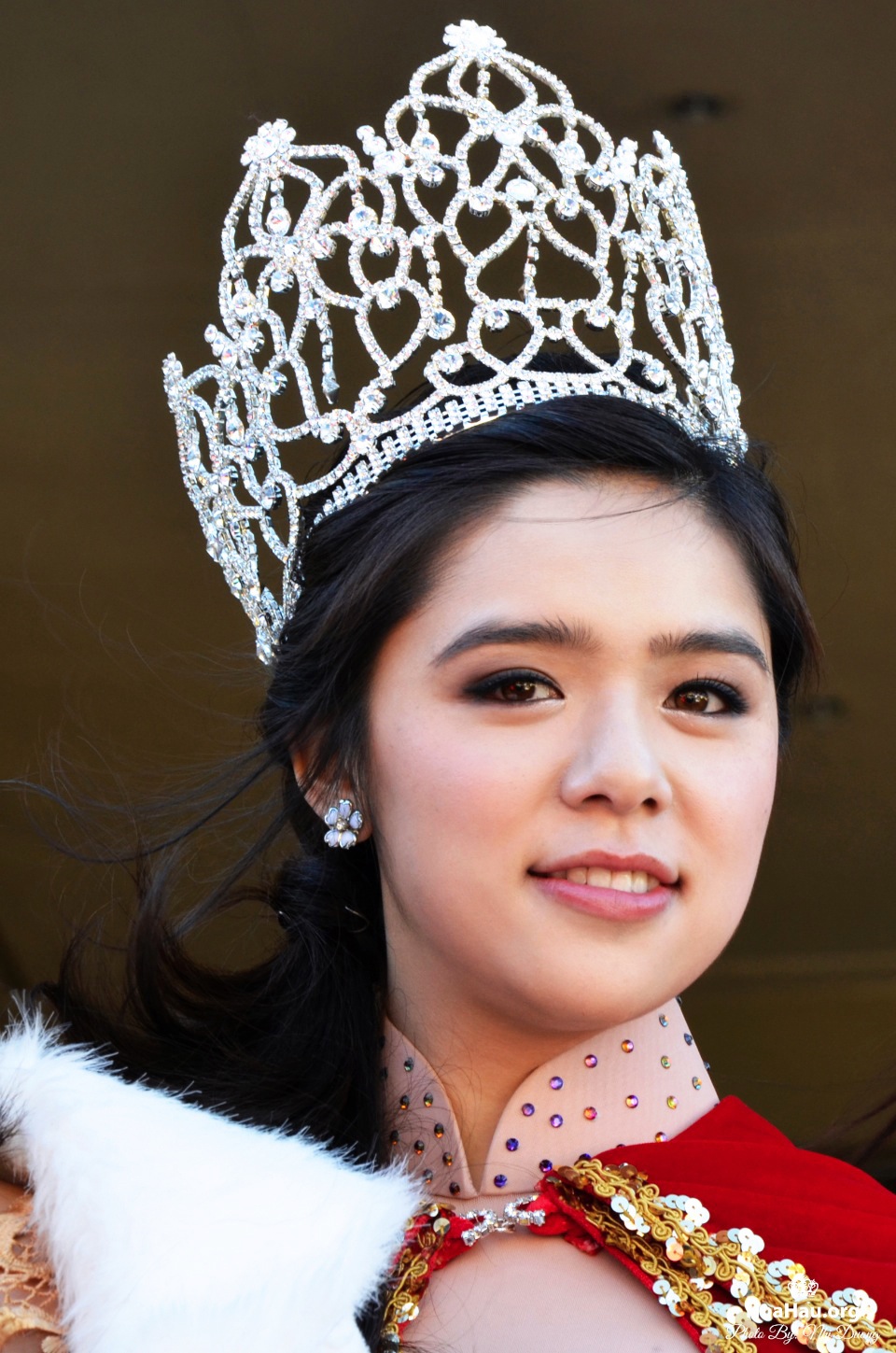 Hoa Hau Ao Dai Tet Lunar New Year 2013 - Image 042