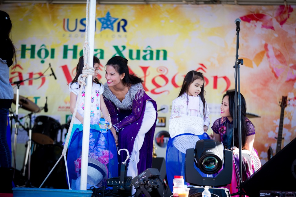 Hoi Hoa Xuân 2015 - Miss Vietnam of Northern California 2015 - Grand Century Mall - San Jose, CA - Image 146