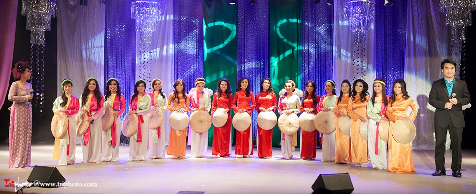 Miss Vietnam of Northern California 2012 Pageant - Hoa Hau Ao Dai Bac Cali 2012 - Image 017