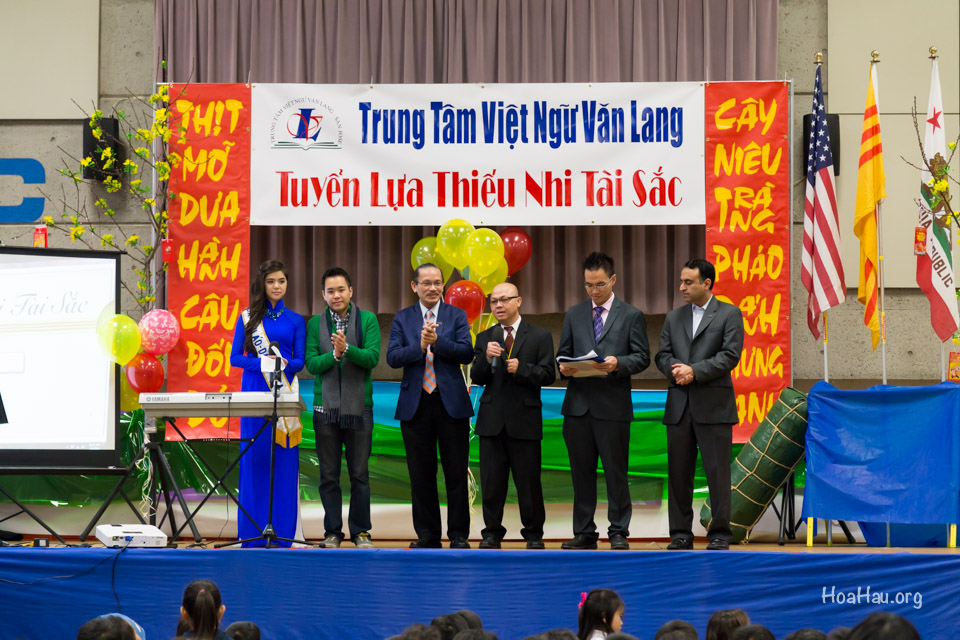 Trung Tâm Việt Ngữ Văn Lang - Thiếu Nhi Tài Sắc - 2015 - Image 110