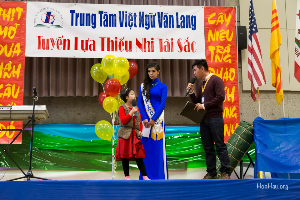 Trung Tâm Việt Ngữ Văn Lang - Thiếu Nhi Tài Sắc - 2015 - Image 115